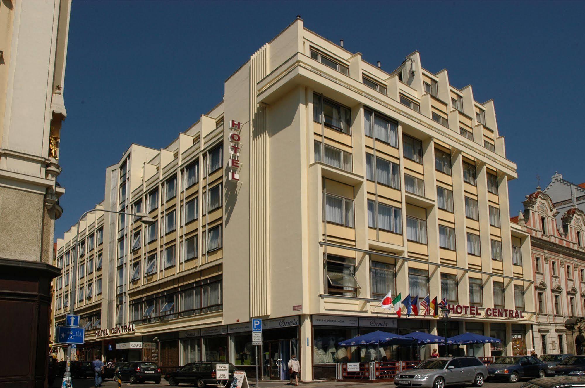 Hotel Central Plzen Exterior photo
